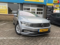 Volkswagen Passat - 1.5 TSI Business|Stoelverwarming|Camera|Trekhaak|Navi| incl. 12mnd Bovag Garantie