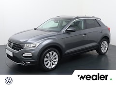 Volkswagen T-Roc - 1.0 TSI Style | 110 PK | Adaptive cruise control | Parkeersensoren | Apple Carplay/Android