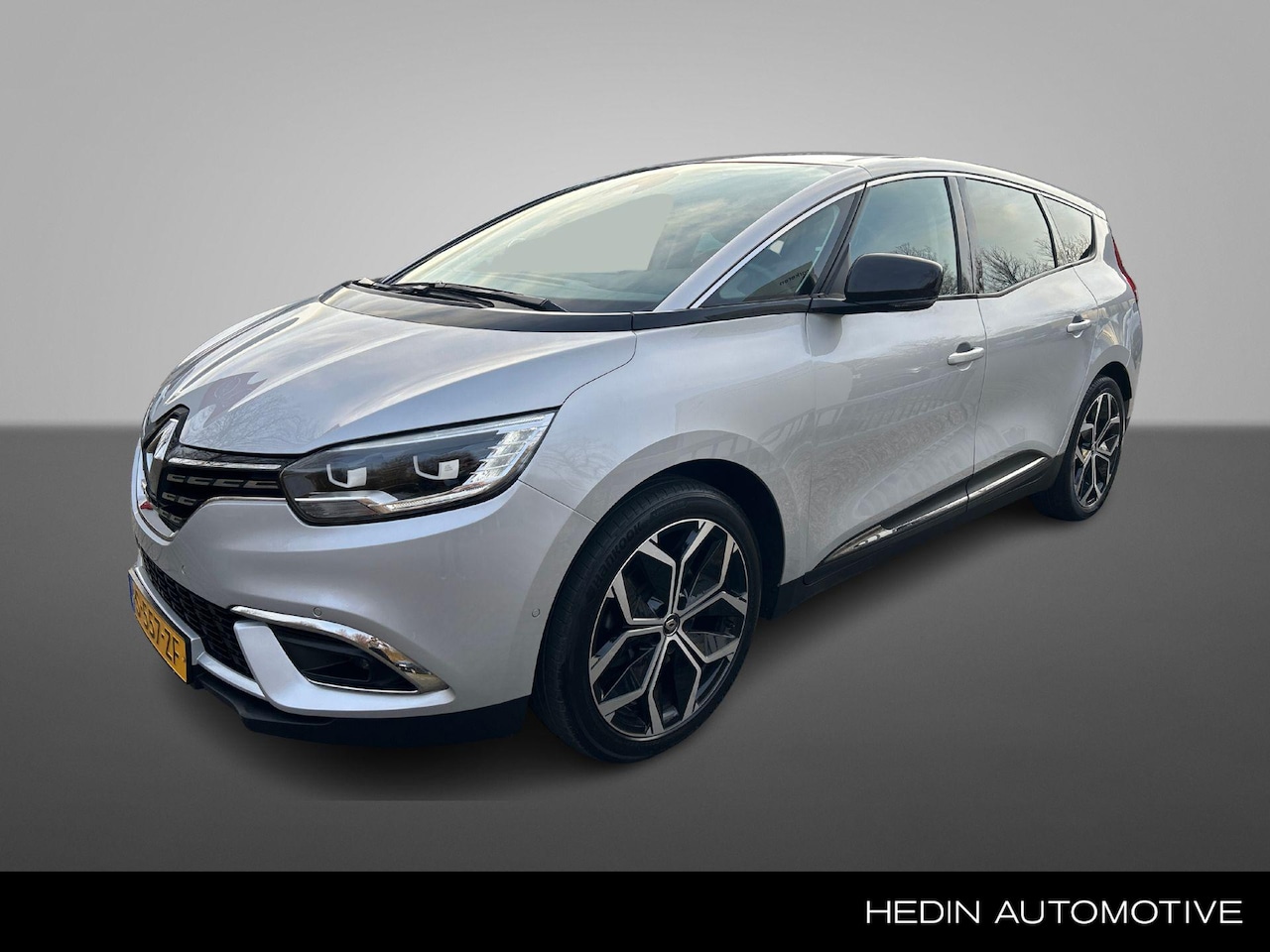 Renault Grand Scénic - 1.3 TCe Techno 7-persoons | AUTOMAAT | NAVIGATIE | CAMERA | PARKEERSENSOREN | - AutoWereld.nl