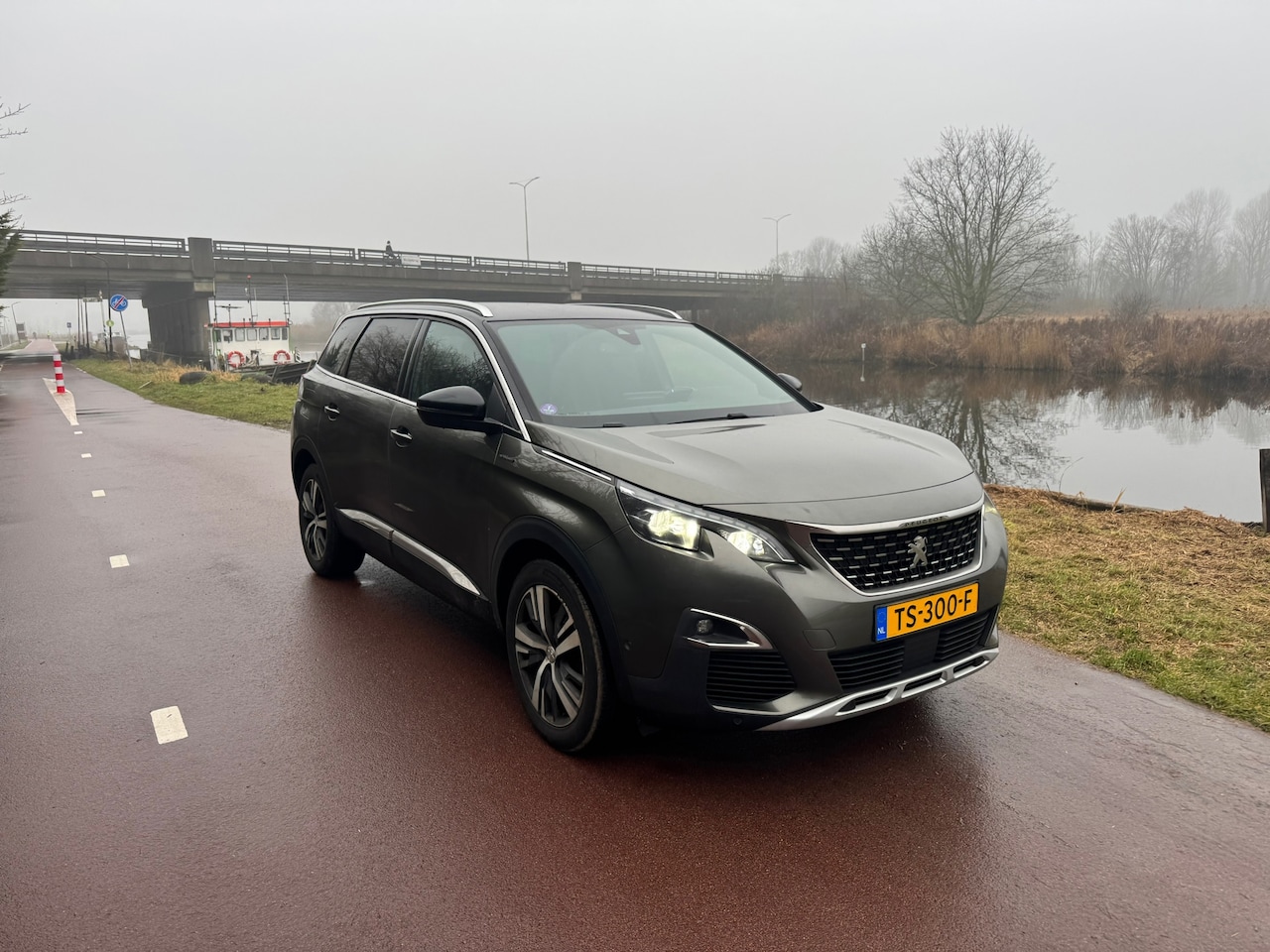 Peugeot 5008 - 1.2 PureTech Blue Lease GT-Line|Dis=V.V|Trekh.| - AutoWereld.nl