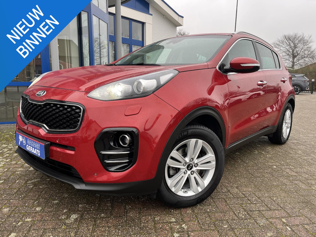 Kia Sportage - 1.6 GDI First Edition | Navigatie, Parkeersensoren V+A en camera, Lederen bekleding, Cruis - AutoWereld.nl