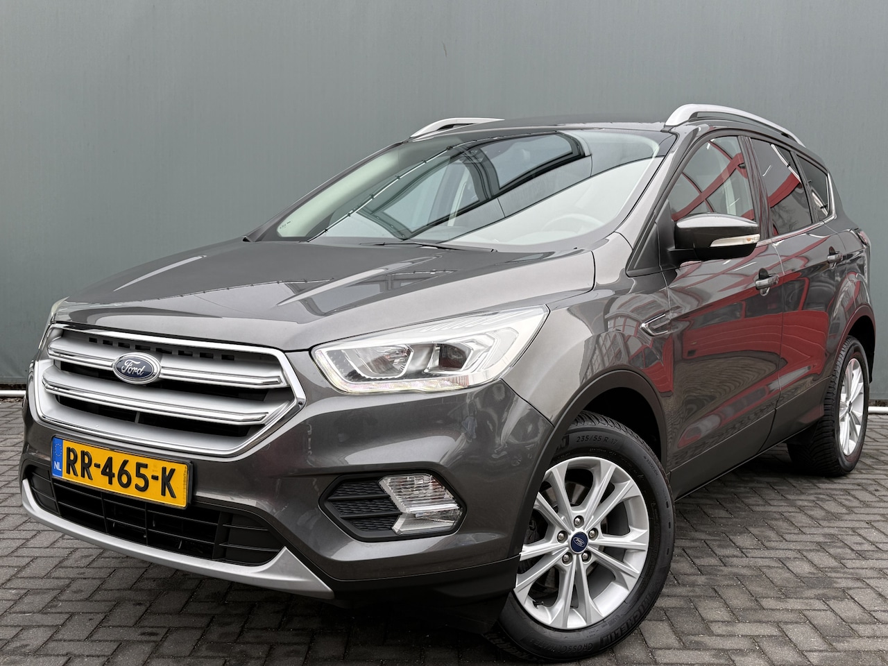 Ford Kuga - BWJ 2018 1.5 EcoBoost 120 PK Titanium TREKHAAK | HALF LEDER | VOORRUIT VERW. | KEYLESS | - AutoWereld.nl