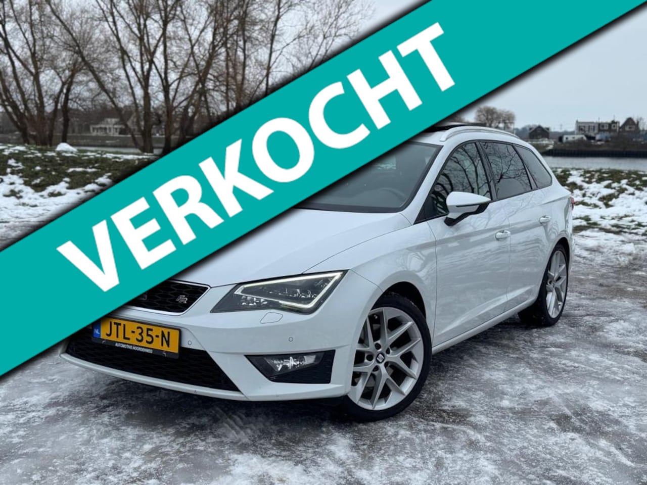 SEAT Leon ST - 1.8 TSI FR Connect / PANO / LED / - AutoWereld.nl