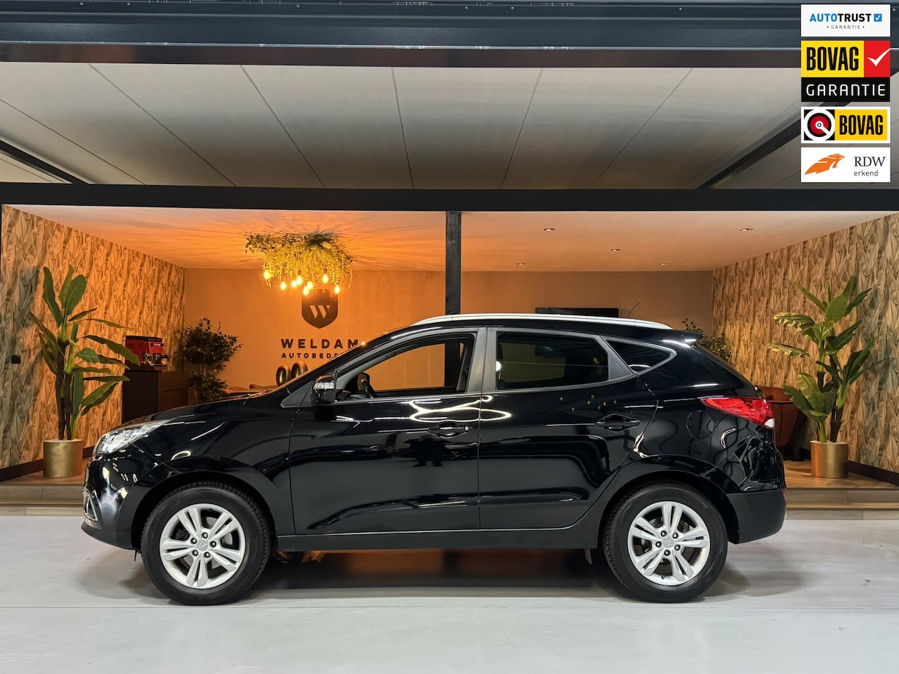 Hyundai ix35 - 1.6i GDI Active Garantie Camera Navi Cruise Clima 4 season Keyless go Rijklaar - AutoWereld.nl