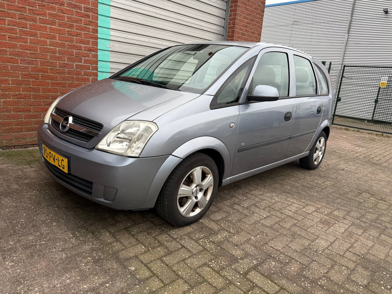 Opel Meriva - 1.6-16V Maxx Cool automaat Airco Bj:2004 NAP! - AutoWereld.nl