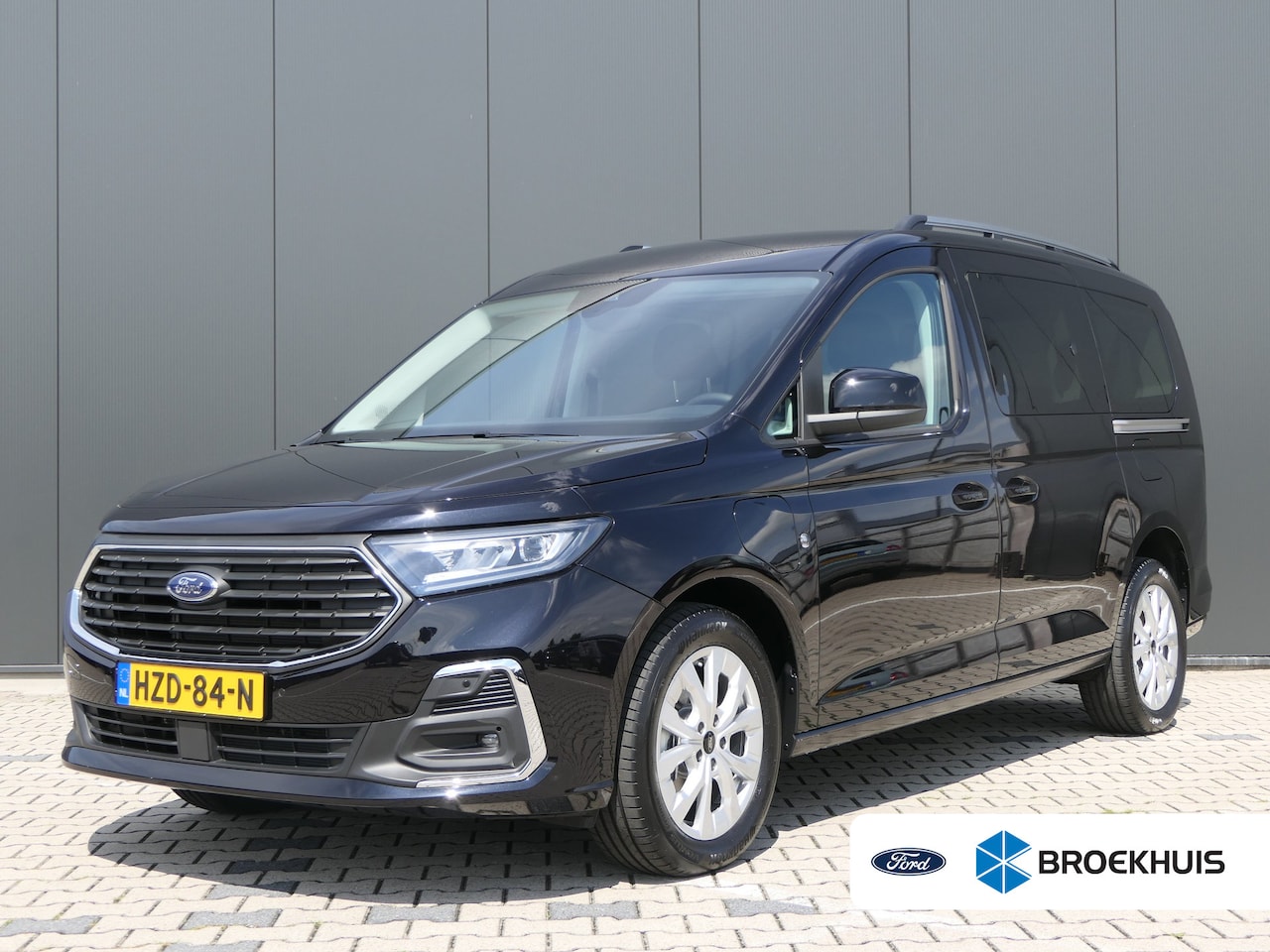 Ford Tourneo Connect - 1.5 PHEV Titanium 7 Persoons | 100km Elektrisch Rijbereik | 1400kg Trekgewicht | - AutoWereld.nl