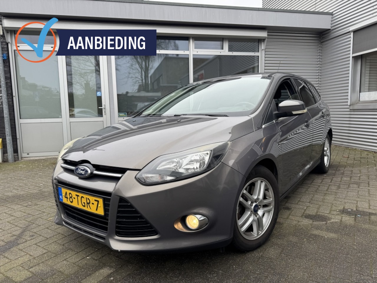 Ford Focus Wagon - 1.6 EcoB. Titanium Inruilknaller! - AutoWereld.nl