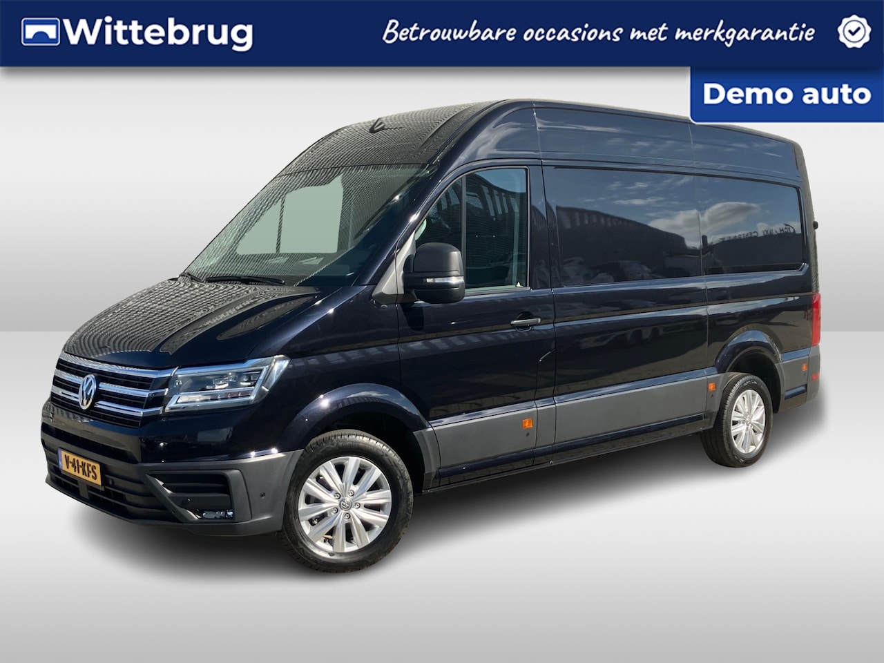 Volkswagen Crafter - 35 2.0 TDI 177 PK 6-hand L3H3 Exclusive - AutoWereld.nl