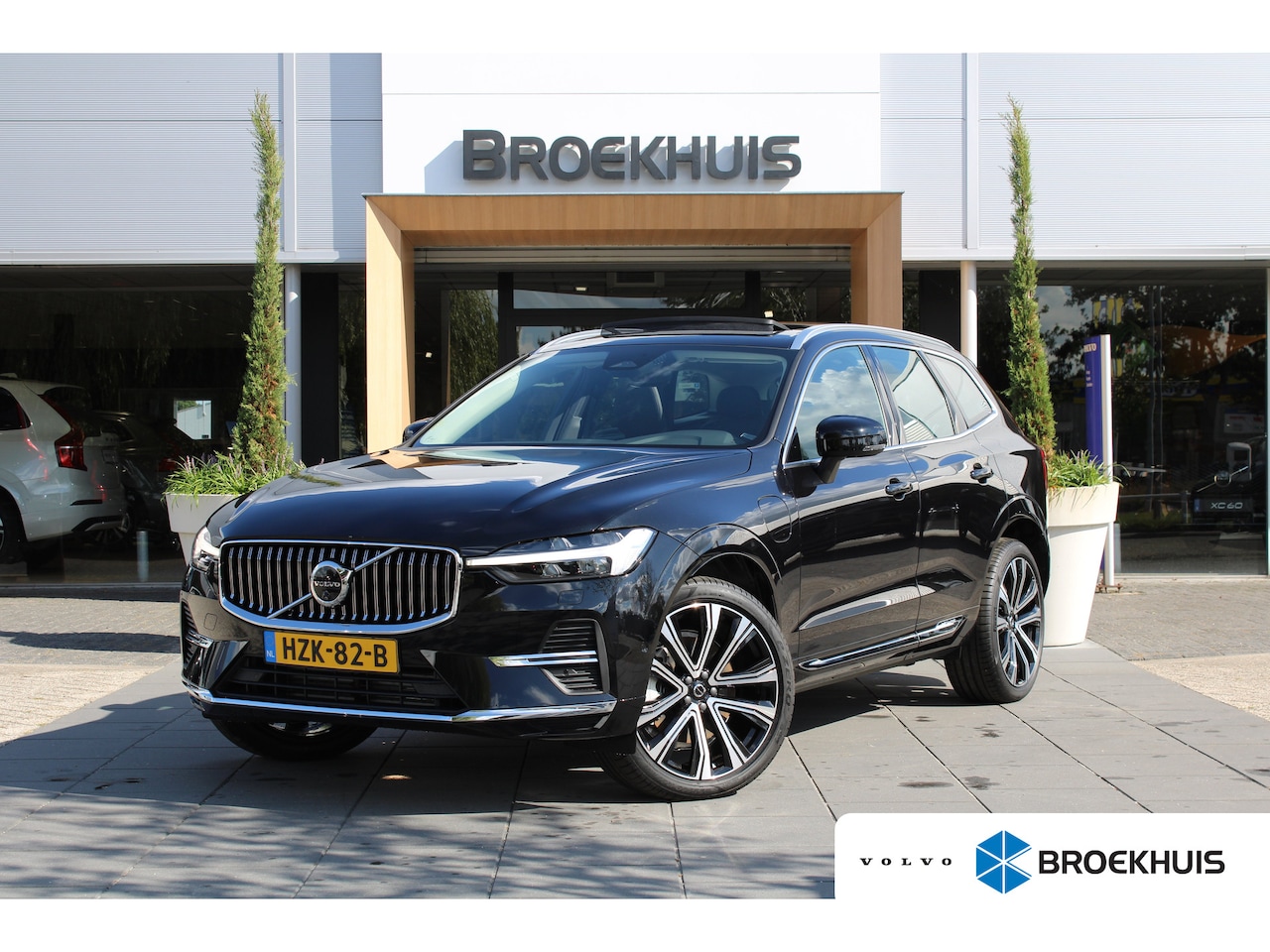 Volvo XC60 - T6 AWD Plus Bright | 360 camera | Stoel + Stuurverwarming |  Panoramadak | - AutoWereld.nl