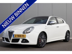 Alfa Romeo Giulietta - 1.7 TBi Quadrifoglio Verde | 234 PK | PANO |