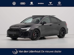 Audi RS3 - Limousine 2.5 TFSI RS 3 Quattro Panorama B&O HuD Sportuitlaat 60