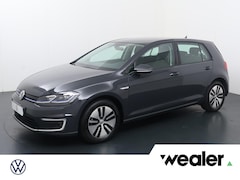Volkswagen e-Golf - E-DITION | 136 PK | SoH 90% | Warmtepomp | Adaptive cruise control | Verwarmde voorruit |