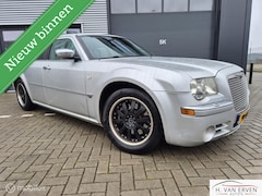 Chrysler 300C - 3.0 V6 CRD XENON LEDER PDC 18"