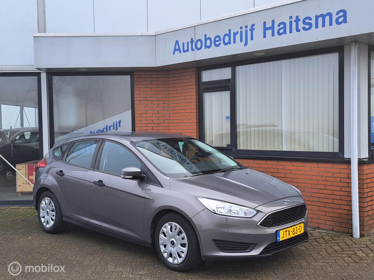 Ford Focus - 1.6 TI-VCT Ambiente 41.000km !!! - AutoWereld.nl