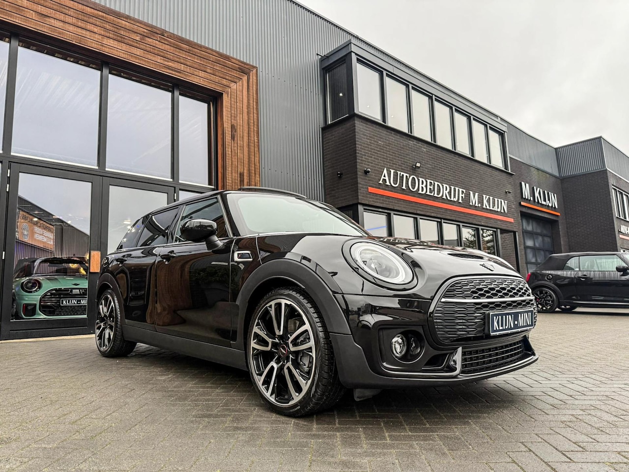 MINI Clubman - Mini 2.0 Cooper S John Cooper Works F1 aut/Ned auto/Pano/Camera/19"Jcw/Vol - AutoWereld.nl