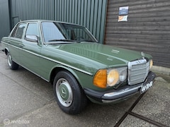 Mercedes-Benz 280 - 200-280 300 D 5 cyl