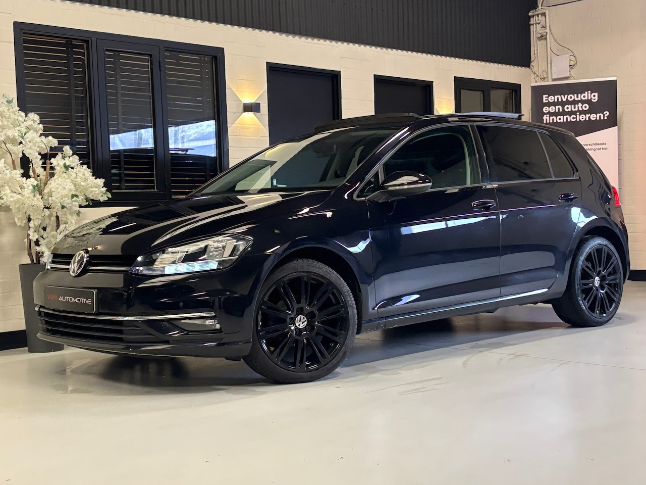 Volkswagen Golf - 1.0 TSI |Pano|Blackstyle| - AutoWereld.nl