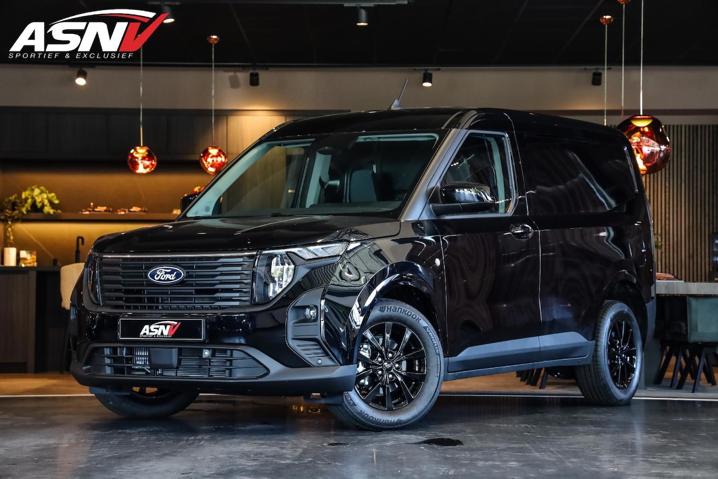 Ford Transit Courier - 1.5 EcoBlue Limited 1.5 EcoBlue Limited, 100 PK, BPM/VRIJ, Agate/Black, Winter/Pack, Driver/Assist/Pack, LED, - AutoWereld.nl