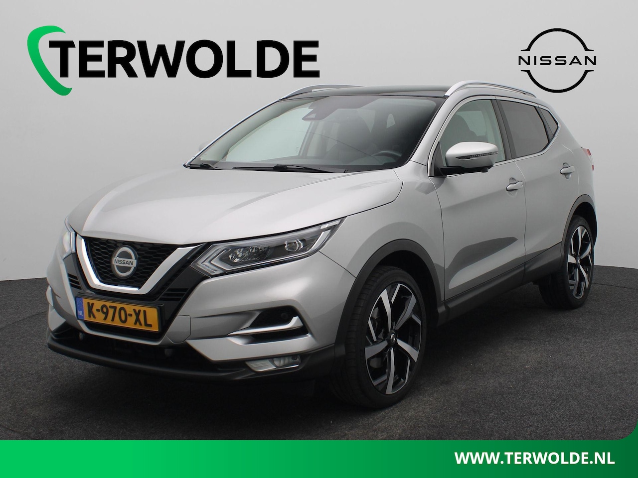 Nissan Qashqai - 1.3 DIG-T Premium Edition | AUTOMAAT | Trekhaak | Lederen Bekl. | Panoramadak | - AutoWereld.nl
