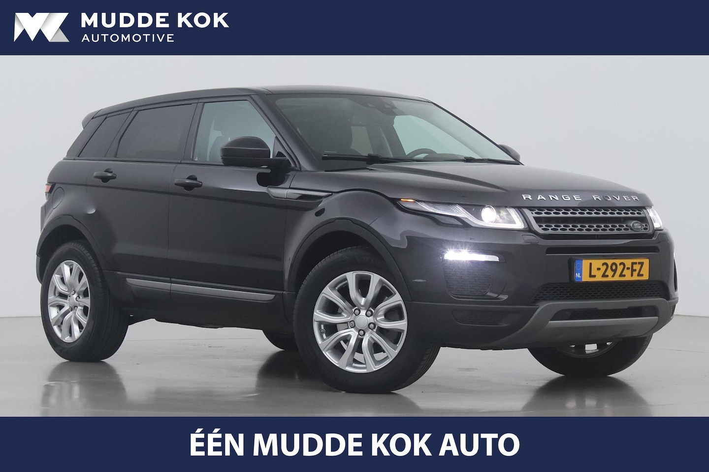 Land Rover Range Rover Evoque - 2.0 Si4 Urban Series SE | Automaat | Panoramadak | Trekhaak | Stoel+Stuurverwarming - AutoWereld.nl