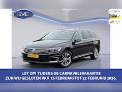 Volkswagen Passat Variant - 1.4 TSI GTE Highline, achteruitrijcamera, panoramadak, digitaal cockpit, vele opties, NL a