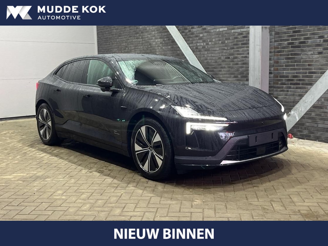 Polestar 4 - Long Range Single motor 100 kWh | Plus | Pilot | Panoramadak | 360° Camera | harman/kardon - AutoWereld.nl