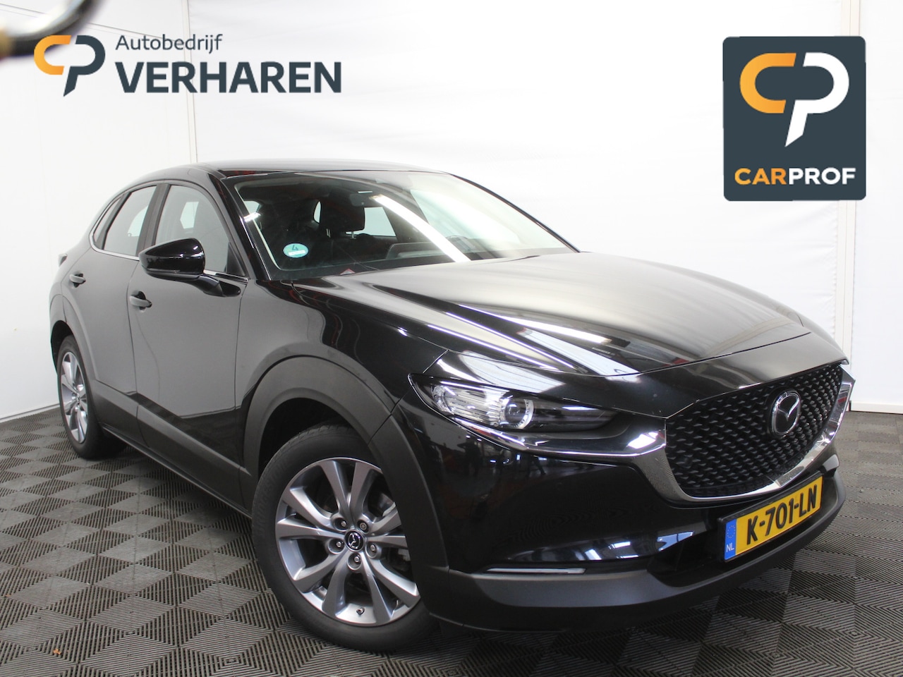 Mazda CX-30 - 2.0 e-SkyActiv-X M Hybrid Comfort CAMERA | CARPLAY | ADAPCRUISE | LMV18 | AFNTRHAAK | STOE - AutoWereld.nl