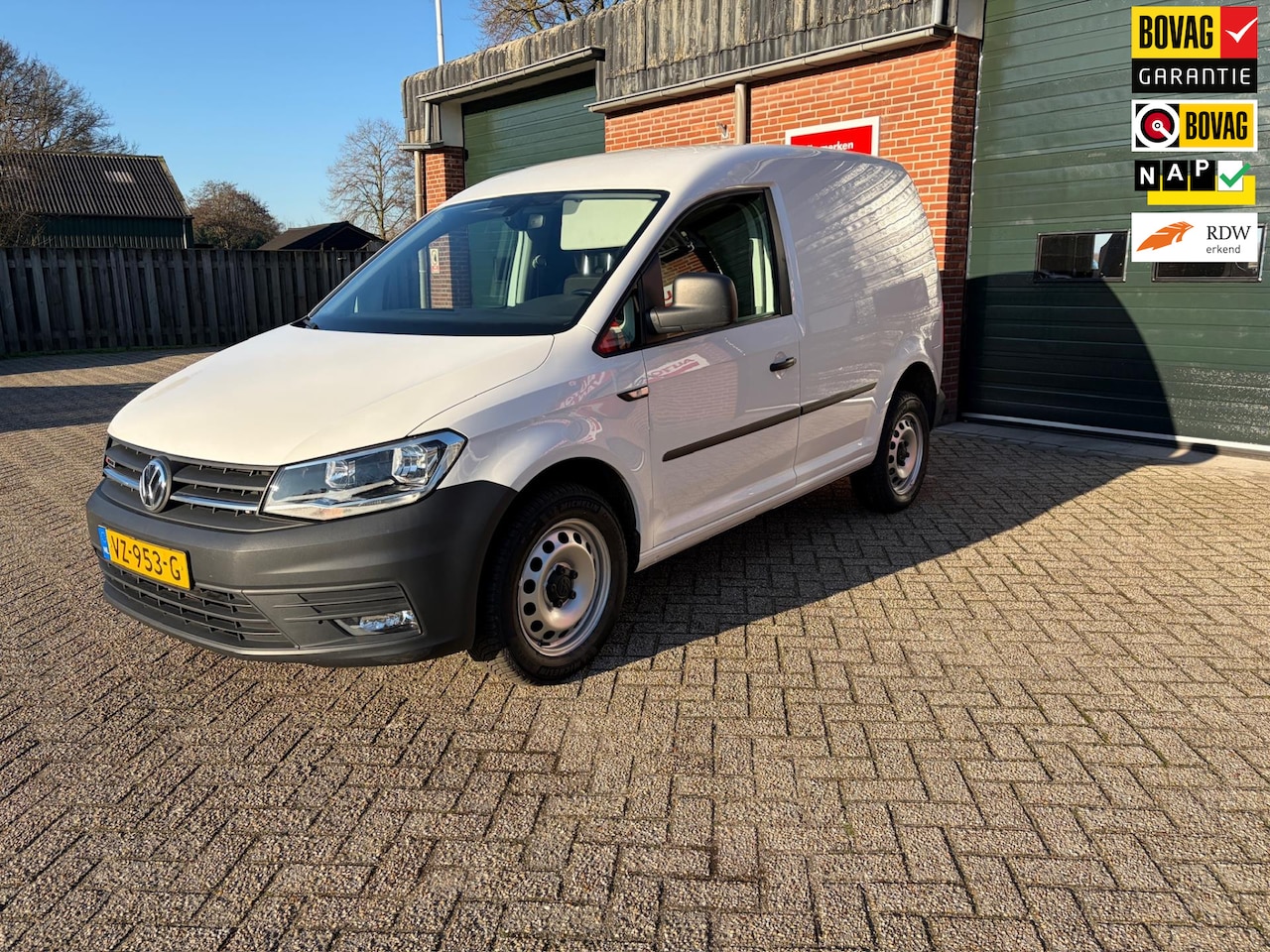 Volkswagen Caddy - 2.0 TDI L1H1 4Motion 4x4 PDC Trekhaak Cruise - AutoWereld.nl