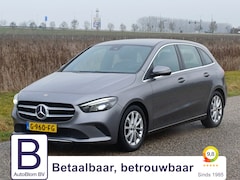 Mercedes-Benz B-klasse - 180 Edition Premium Plus /Prachtige Auto/Leer/Camera/Led/