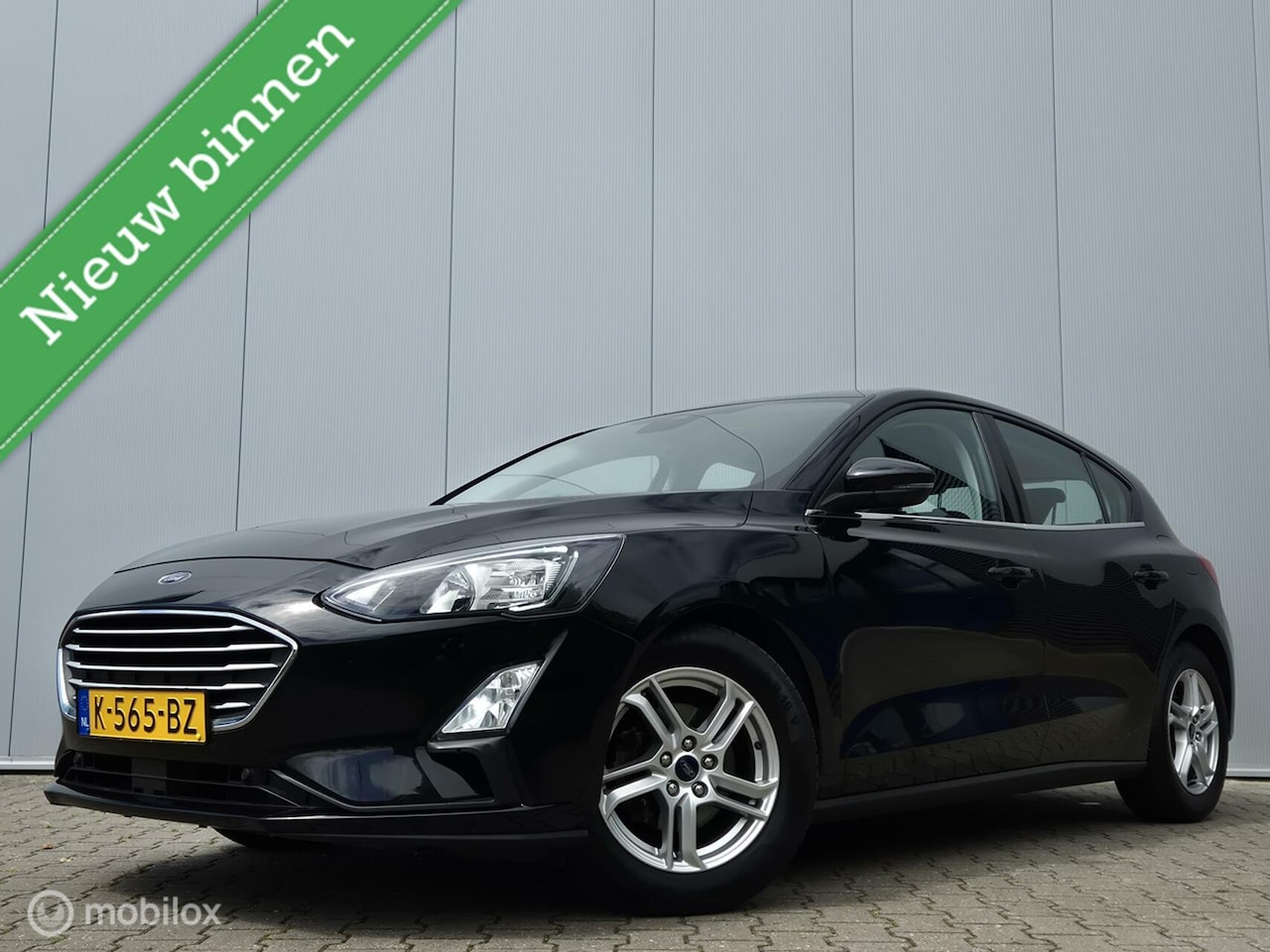 Ford Focus - 1.0 ECOBOOST HYBRID/LED/CAMERA/PDC/CARPLAY/NAVI/16''LMV - AutoWereld.nl