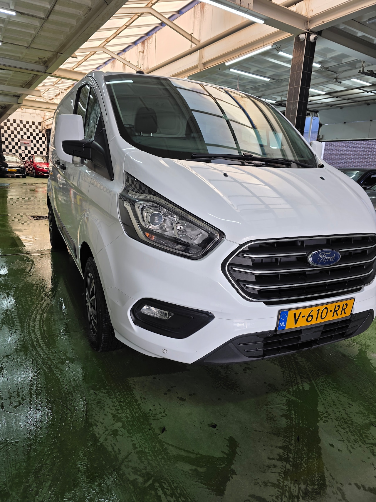 Ford Transit Custom - 260 2.0 TDCI L1H1 Base - AutoWereld.nl