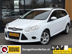 Ford Focus Wagon - 1.0 nieuwe Distributie, Cruise, PDC, Navi, Garantie