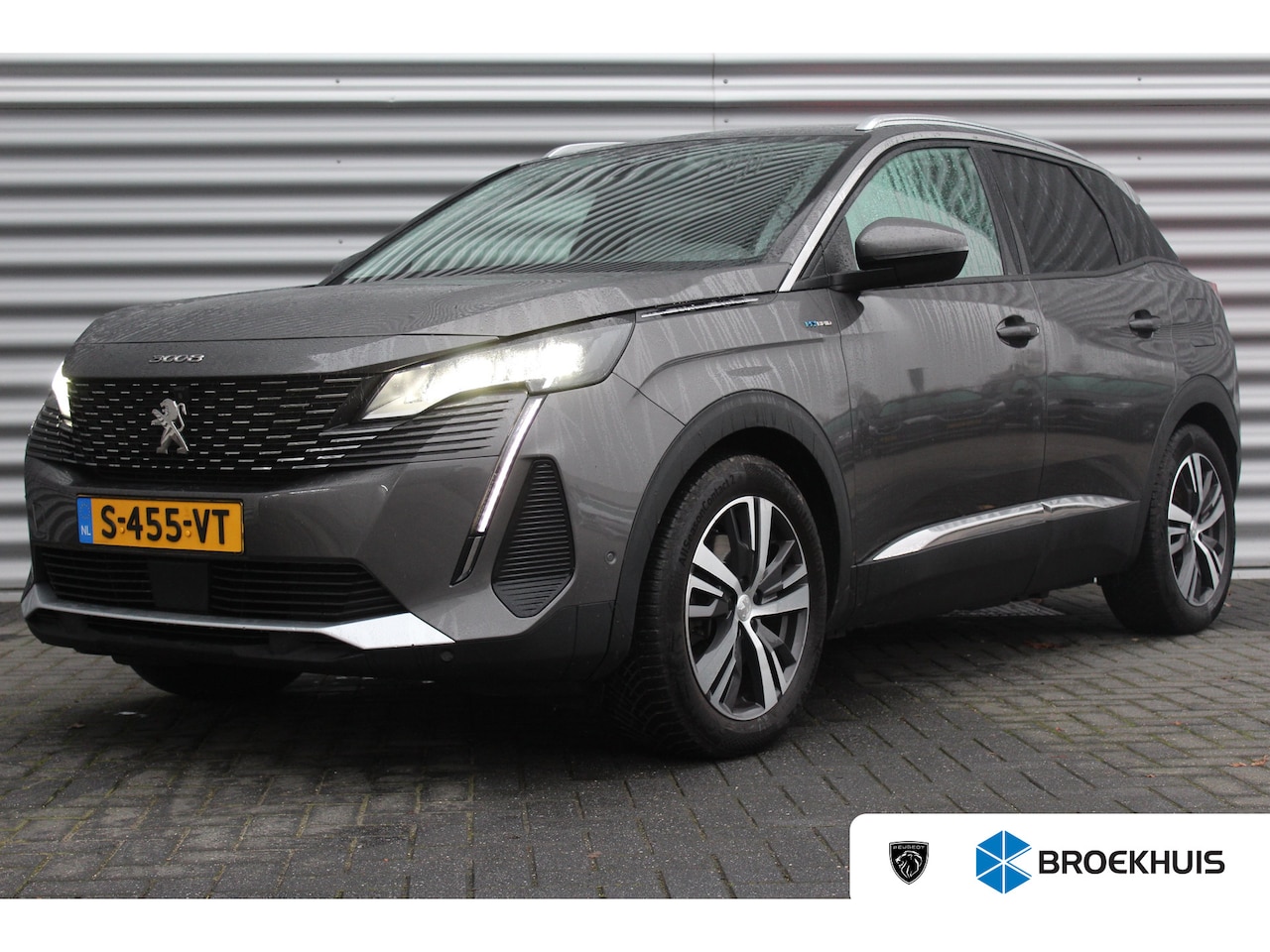 Peugeot 3008 - 1.6 HYBRID 225PK ALLURE PACK AUTOMAAT / NAVI / LEDER / CLIMA / PDC / 18" LMV / CAMERA / KE - AutoWereld.nl