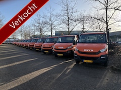 Iveco Daily - 35C14 2.3 375 Laadklep 500kg Trekhaak 3500kg trekgewicht Airco 2-Persoons Open laadbak Pic