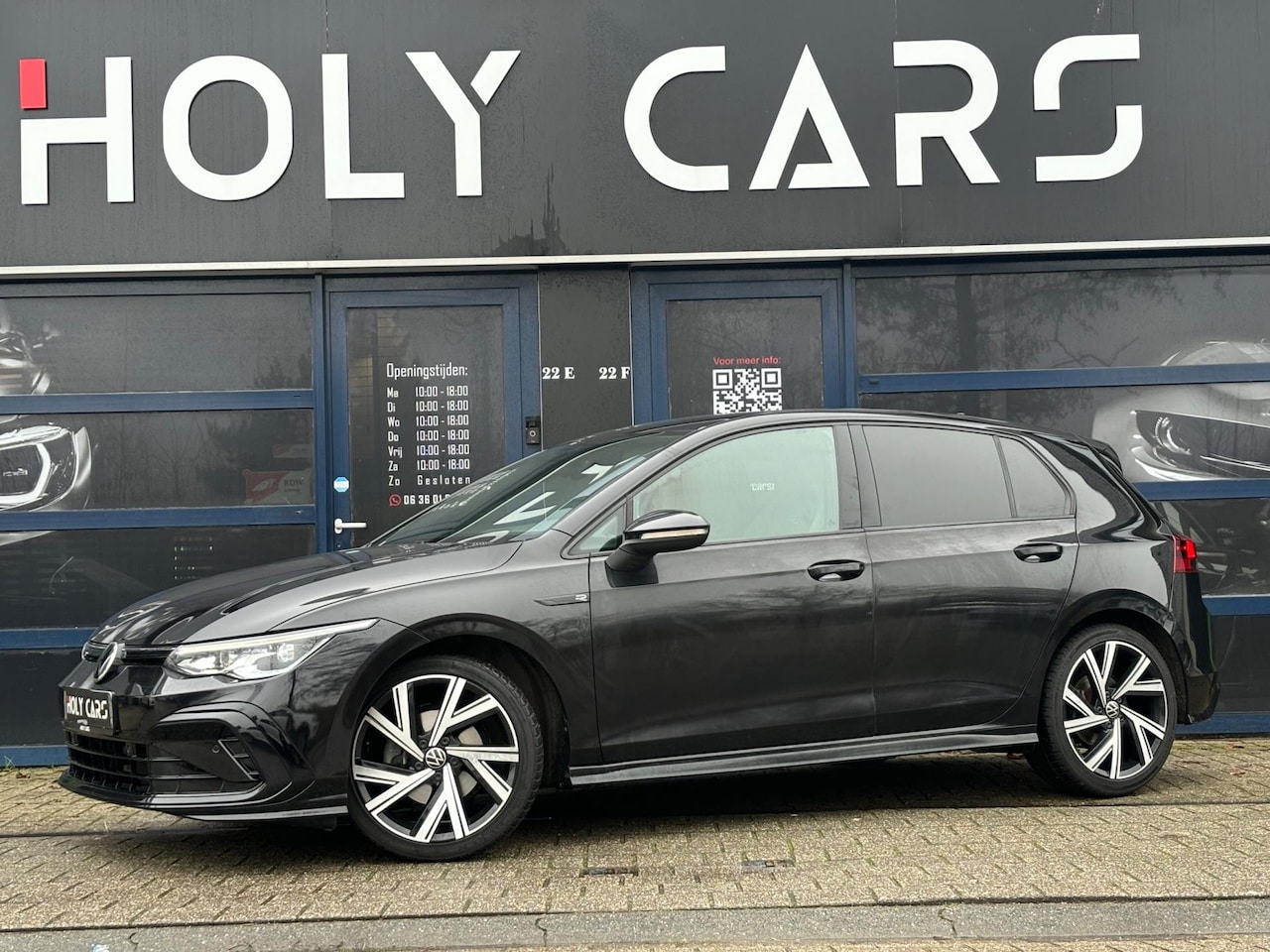 Volkswagen Golf - 1.5 eTSI R-Line | LED | CAMERA | SFEERVERLICHTING | CARPLAY | - AutoWereld.nl