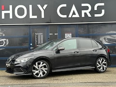Volkswagen Golf - 1.5 eTSI R-Line | LED | CAMERA | SFEERVERLICHTING | CARPLAY |