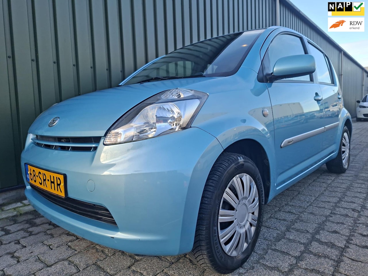 Daihatsu Sirion 2 - 1.3-16V Comfort 1.3-16V Comfort - AutoWereld.nl