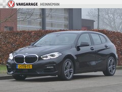 BMW 1-serie - 118i Executive AUTOMAAT | navigatie | Apple Carplay/Android auto