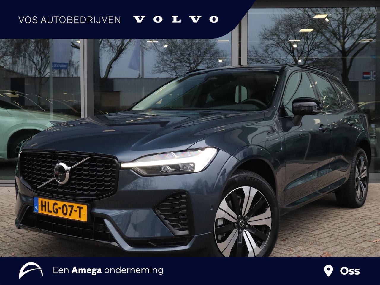 Volvo XC60 - 2.0 T6 Plug-in hybrid AWD Plus Dark | 360-camera | Schuif/kantel dak | Trekhaak | - AutoWereld.nl