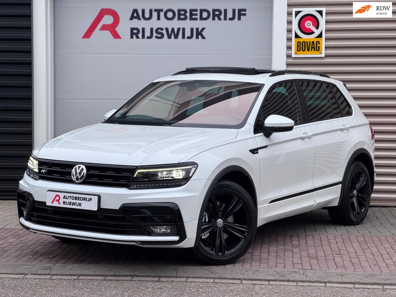 Volkswagen Tiguan - 2.0 TSI 4Motion Highline Business R VOL! - AutoWereld.nl