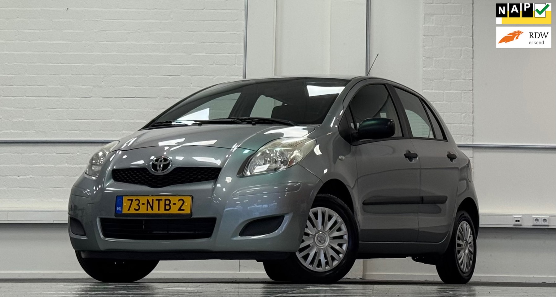 Toyota Yaris - 1.0 VVTi Acces Airco Trekhaak Garantie Nieuwe APK - AutoWereld.nl