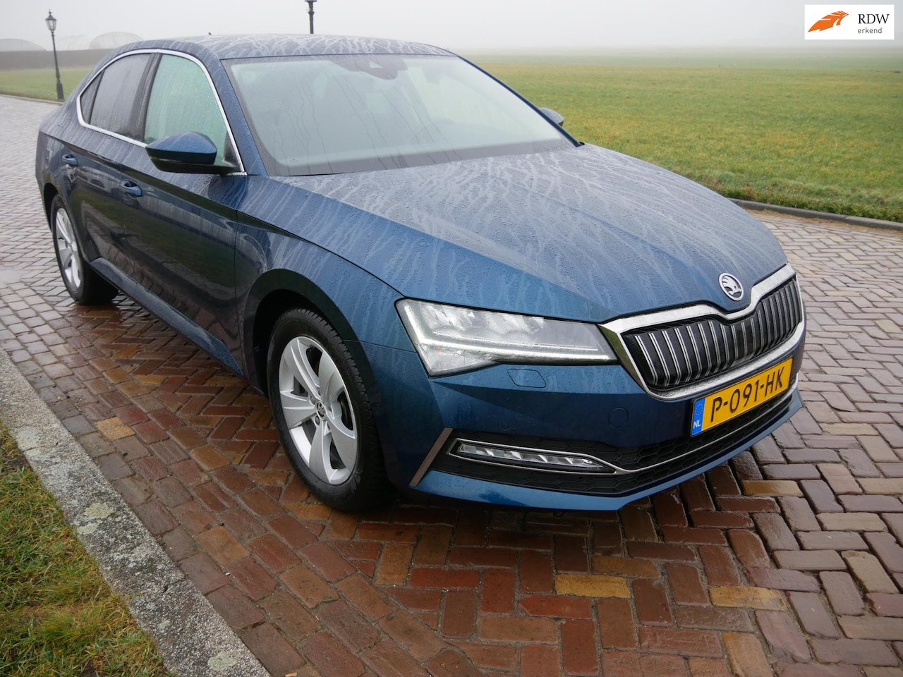 Skoda Superb - 1.4 TSI iV Business Edition Plus CLIMA NAVI ** 14299 NETTO ** - AutoWereld.nl