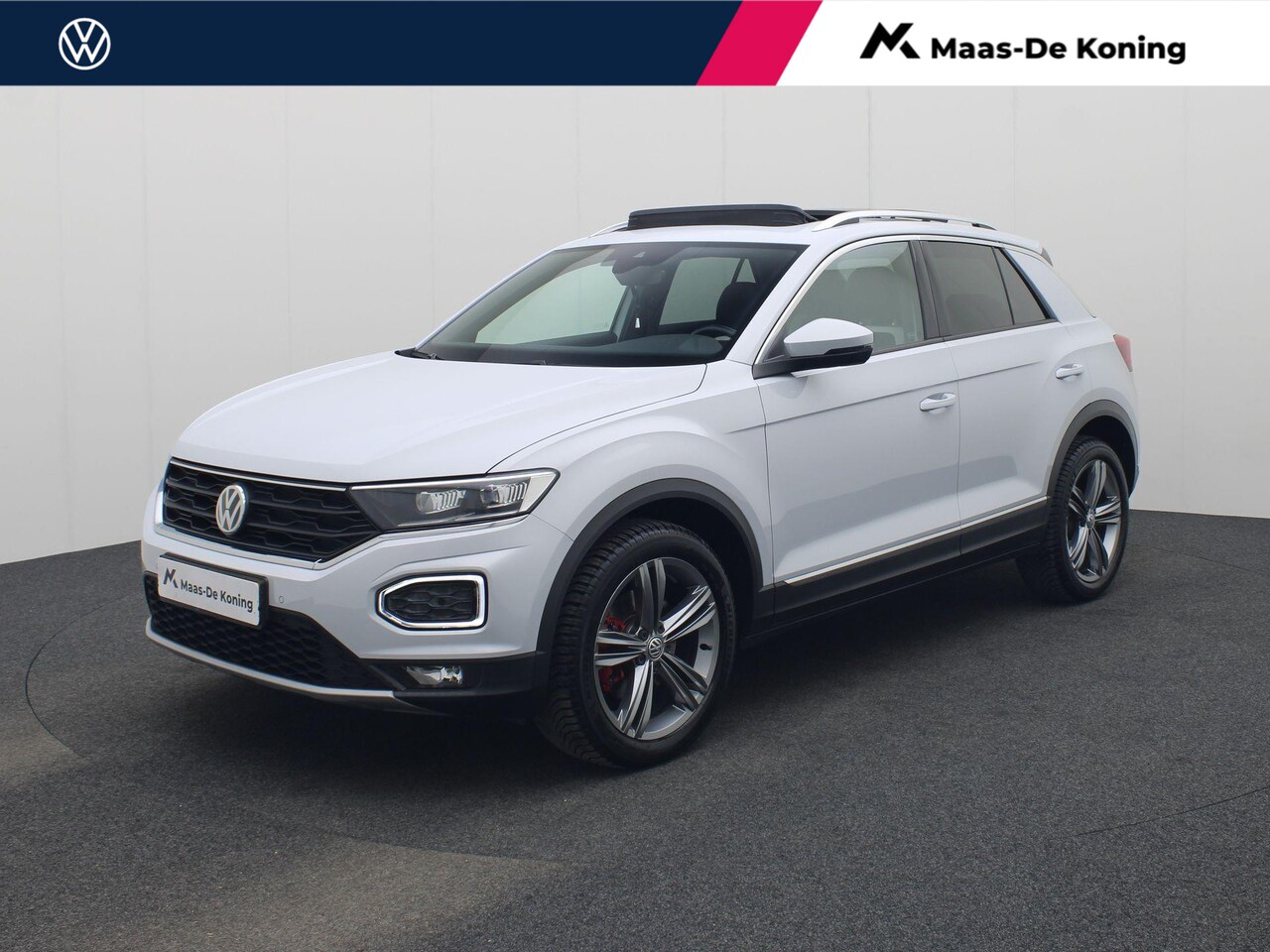 Volkswagen T-Roc - 1.5TSI/150PK Sport · Panoramadak ·  Navigatie · Apple Carplay/Android Auto · - AutoWereld.nl