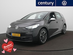 Volkswagen ID.3 - First 58 kWh | Navigatie | Adaptive Cruise | Stoelverwarming | 18" LM