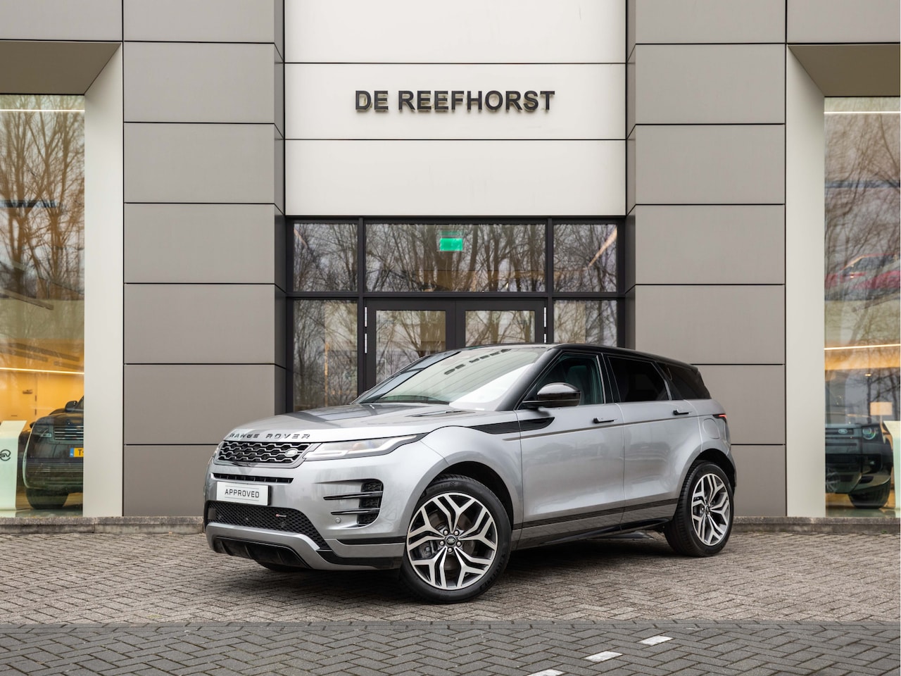 Land Rover Range Rover Evoque - P300e PHEV AWD Dynamic SE | Adaptive Cruise | 20'' Diamond Turned | Meridian Audio | 24 ma - AutoWereld.nl