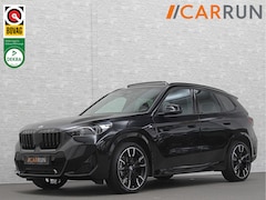 BMW X1 - 18i M-Sport | Panorama | Sportstoelen | Keyless-Entry | Sfeerverlichting | Achteruitrij-Ca