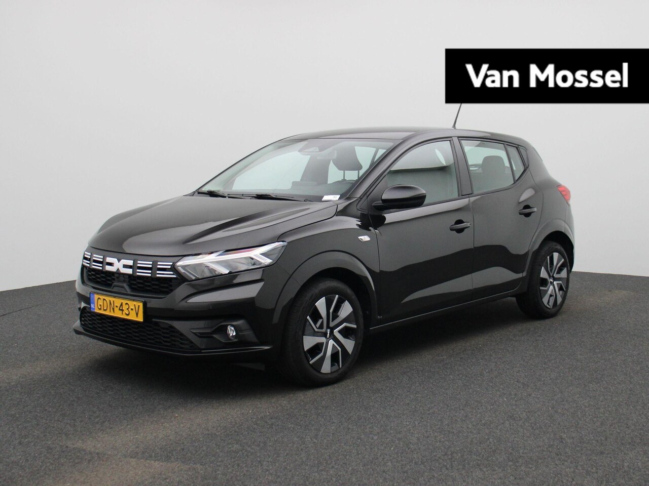 Dacia Sandero - 1.0 TCe 90Pk Expression | PDC Achter | Licht- en Regensensor | Cruise Control & Snelheidsb - AutoWereld.nl