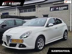 Alfa Romeo Giulietta - 1.4 T Distinctive*Panodak*Leder*APK