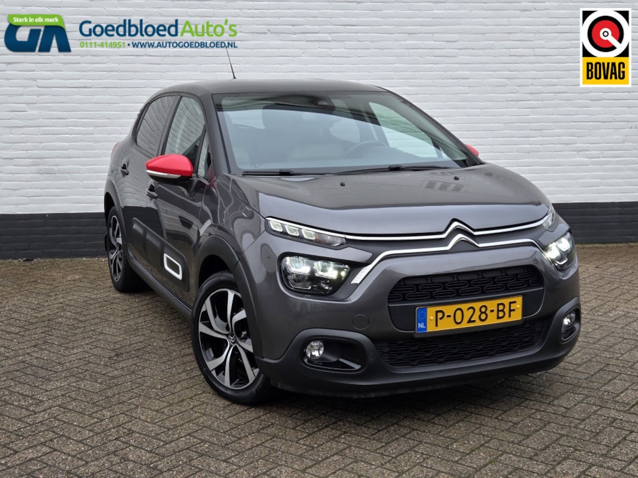 Citroën C3 - 1.2 82 pk Automaat Shine | Camera A. | Carplay | Navigatie - AutoWereld.nl