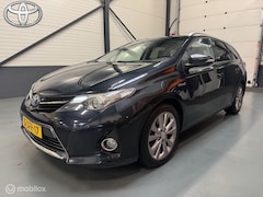 Toyota Auris Touring Sports - 1.8 Hybrid Lease
